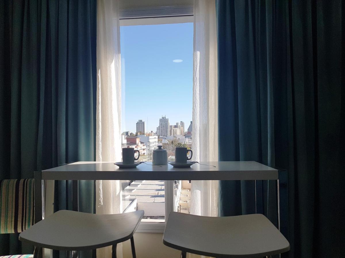 Illia 121 Apart Hotel Неукен Екстер'єр фото