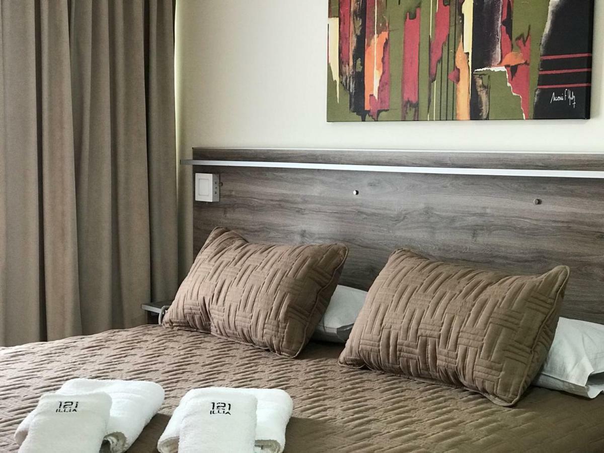 Illia 121 Apart Hotel Неукен Екстер'єр фото